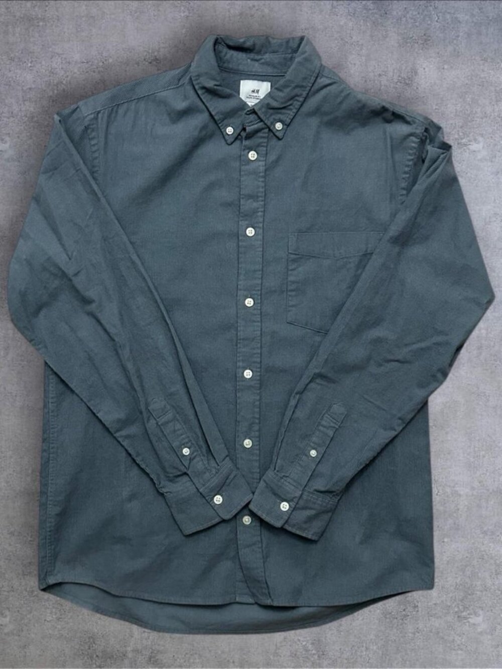 H&M Regular Fit Corduroy Button-Up Shirt Gray Men's Medium